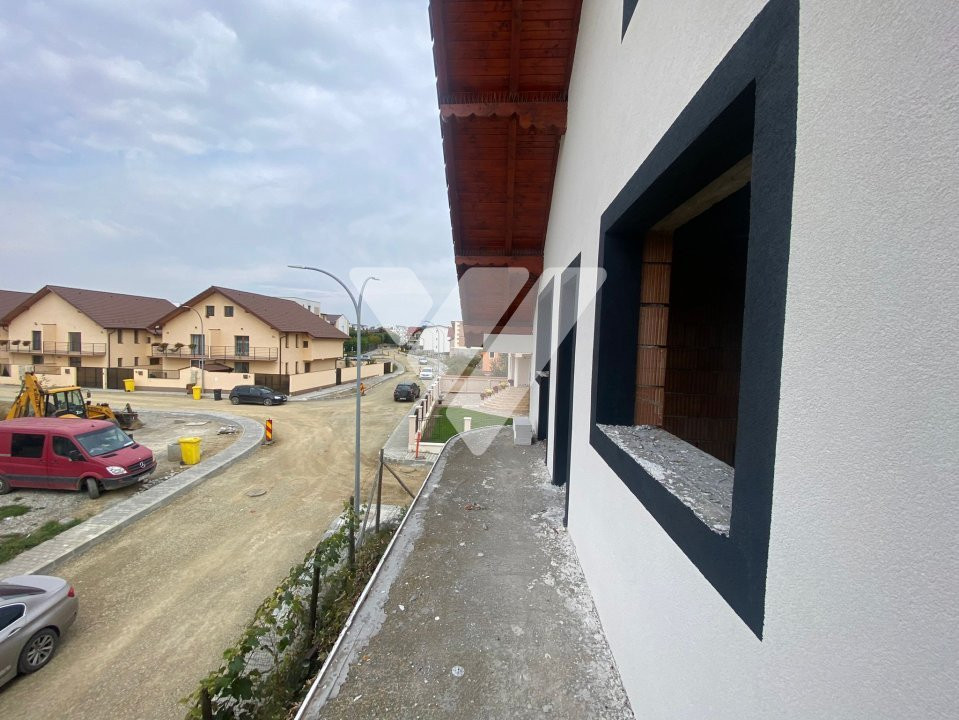 Casa 6 camere 3 bai 200 mpu S+P+1E+M de vanzare zona Selimbar Sibiu