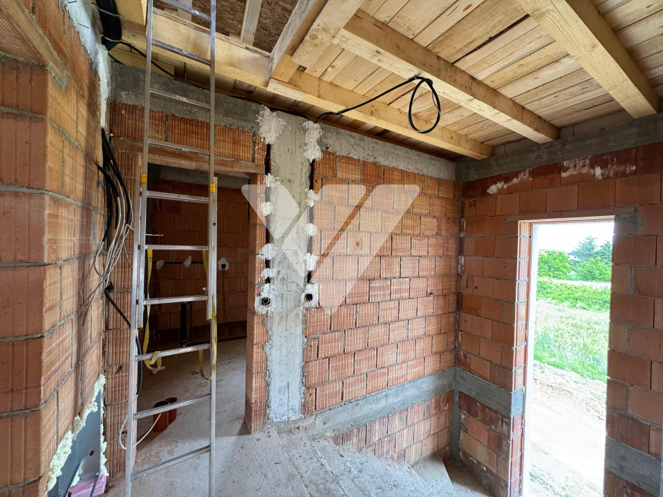 Casa de vanzare 4 camere, 2 bai Cristian - Sibiu - 125 MPU - 310 MP Teren