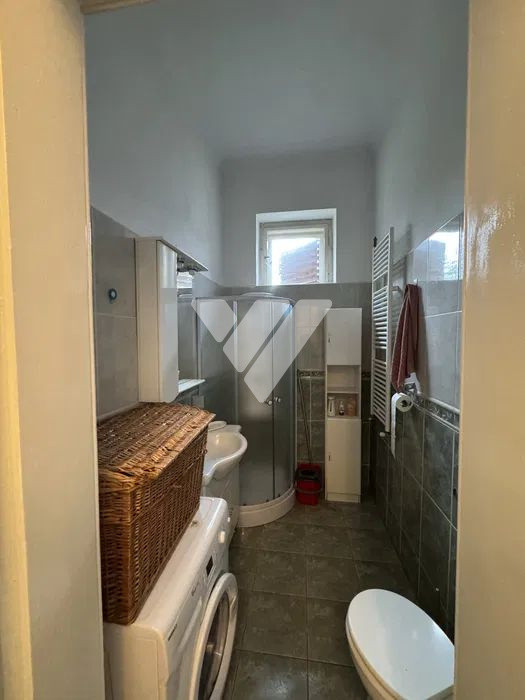 Apartament la casa de inchiriat - 172 MPU - Curte comuna - Sibiu Central
