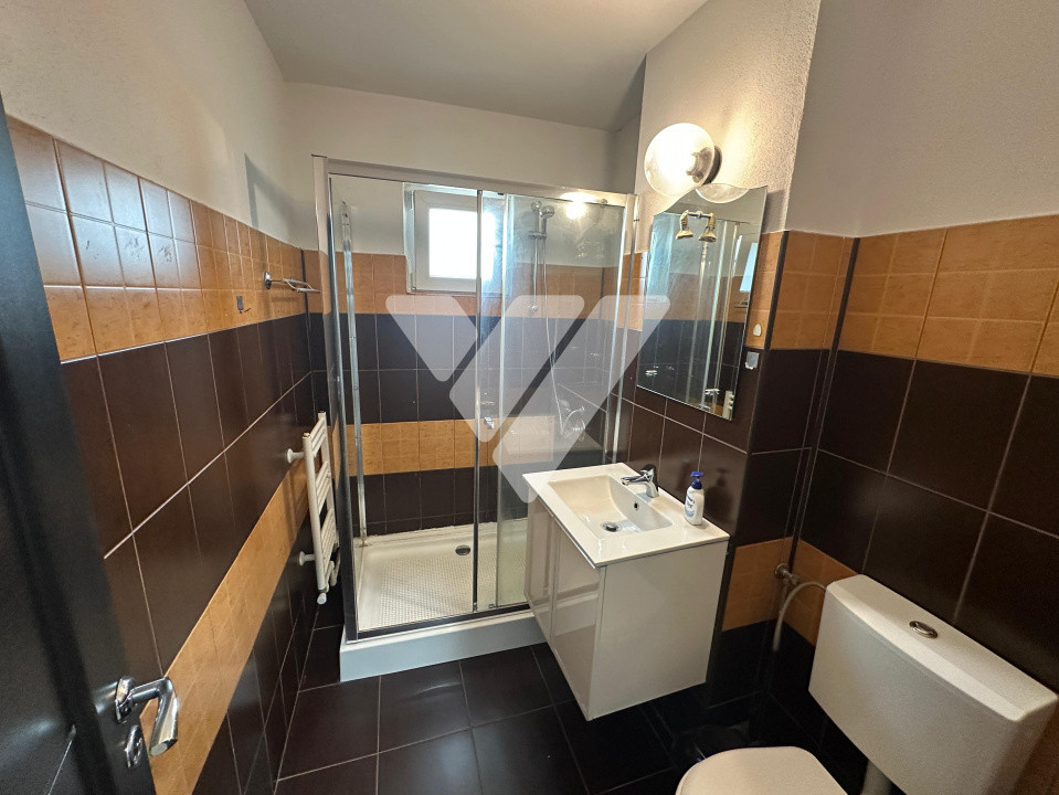 Apartament 2 camere decomandat de inchiriat etaj 3 zona Dioda Sibiu 