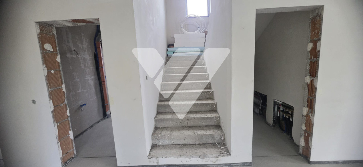 Casă individuală noua premium 5 camere, teren 561 mp Cisnadie Sibiu 