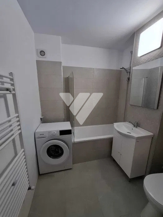 Apartament 2 camere decomandat, renovat, etaj 3/4 - zona Piata Rahovei