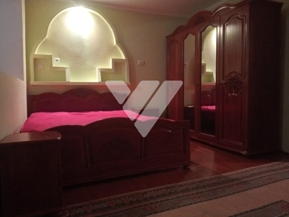 Apartament de închiriat  3 camere la casa zona Trei Stejari Sibiu