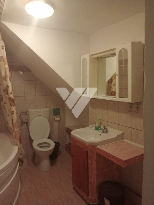 Apartament de închiriat  3 camere la casa zona Trei Stejari Sibiu