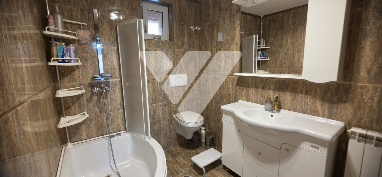 Casa individuala 3 camere si teren 495 mp de vanzare in Sura Mare Sibiu