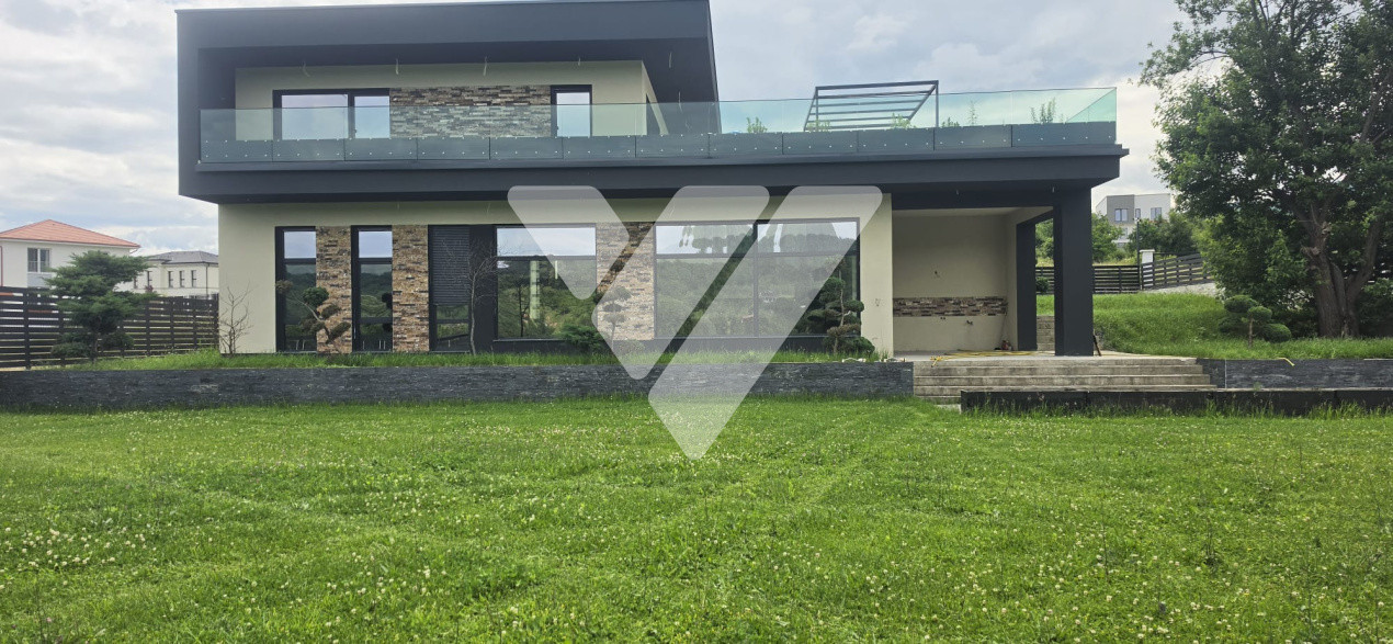 Vilă premium 5 camere 180 mpu teren 1190 mp Cisnădie, Sibiu