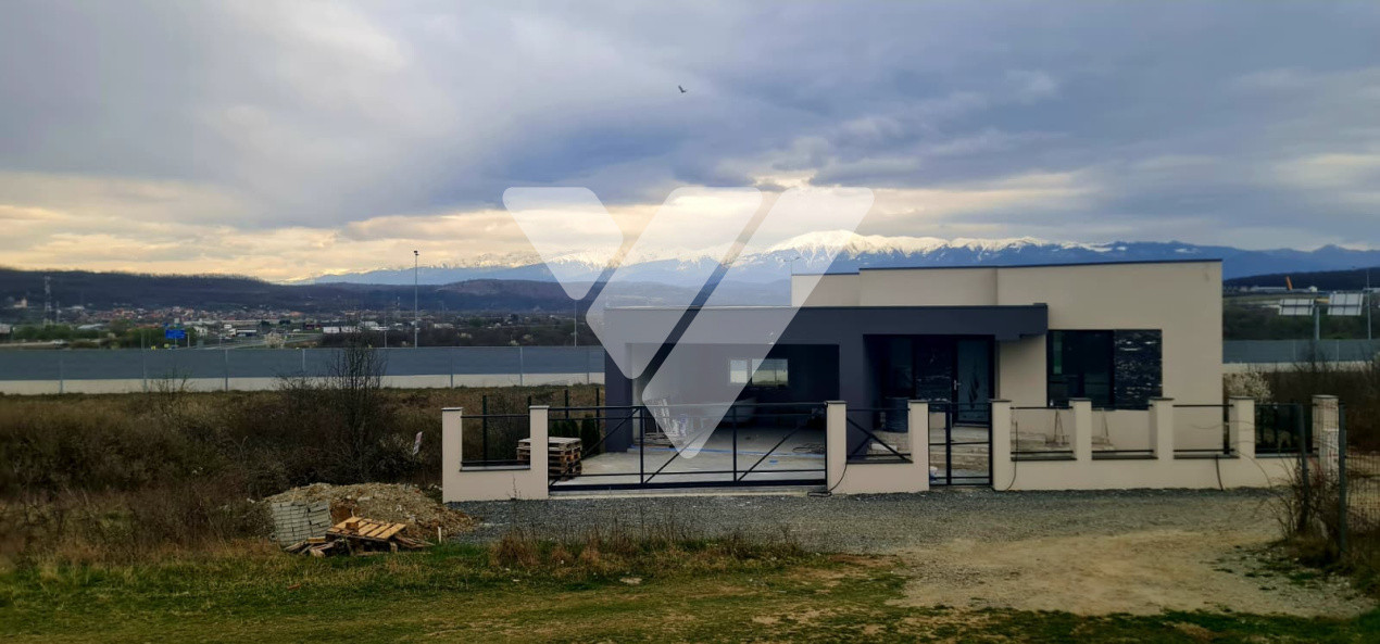 Casa individuala 195 mpu si teren 800 mp, garaj - Selimbar Sibiu