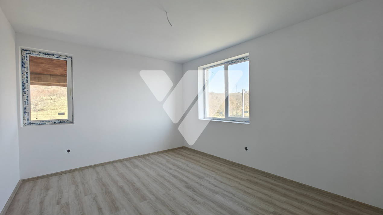 Casa duplex noua la cheie 5 camere si teren 250 mp Cisnadie Sibiu