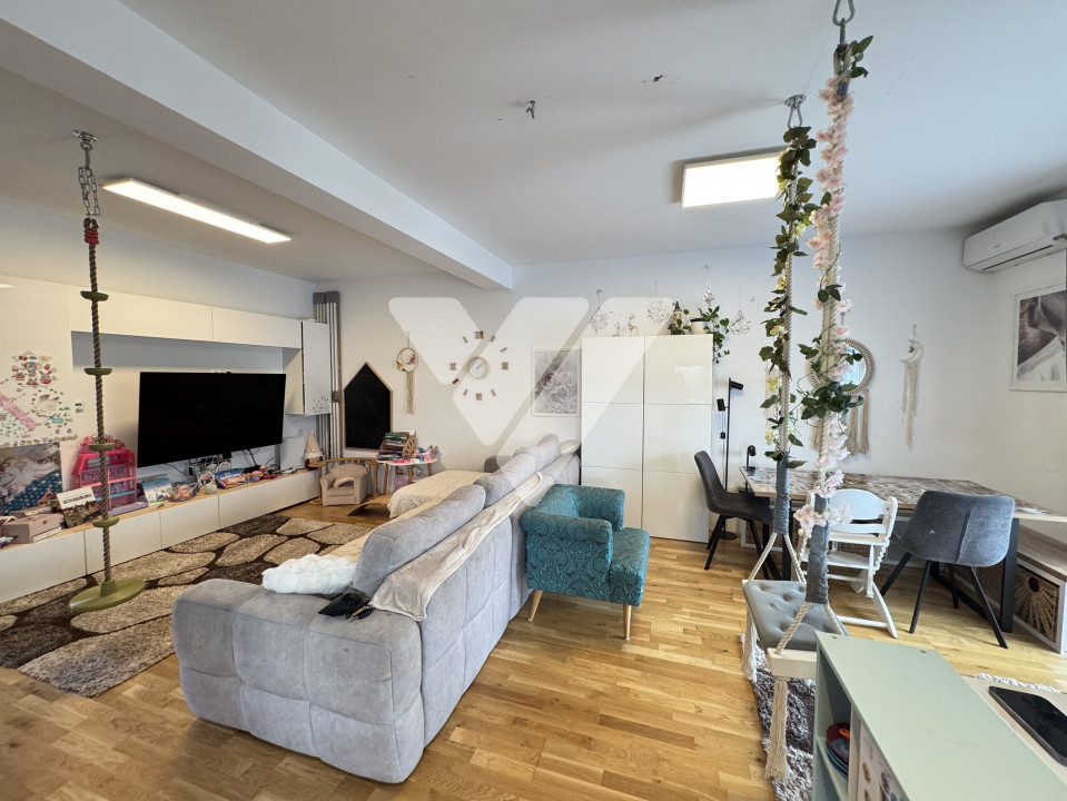 Casa moderna tip duplex 4 camere si teren 250 mp - Cristian Sibiu