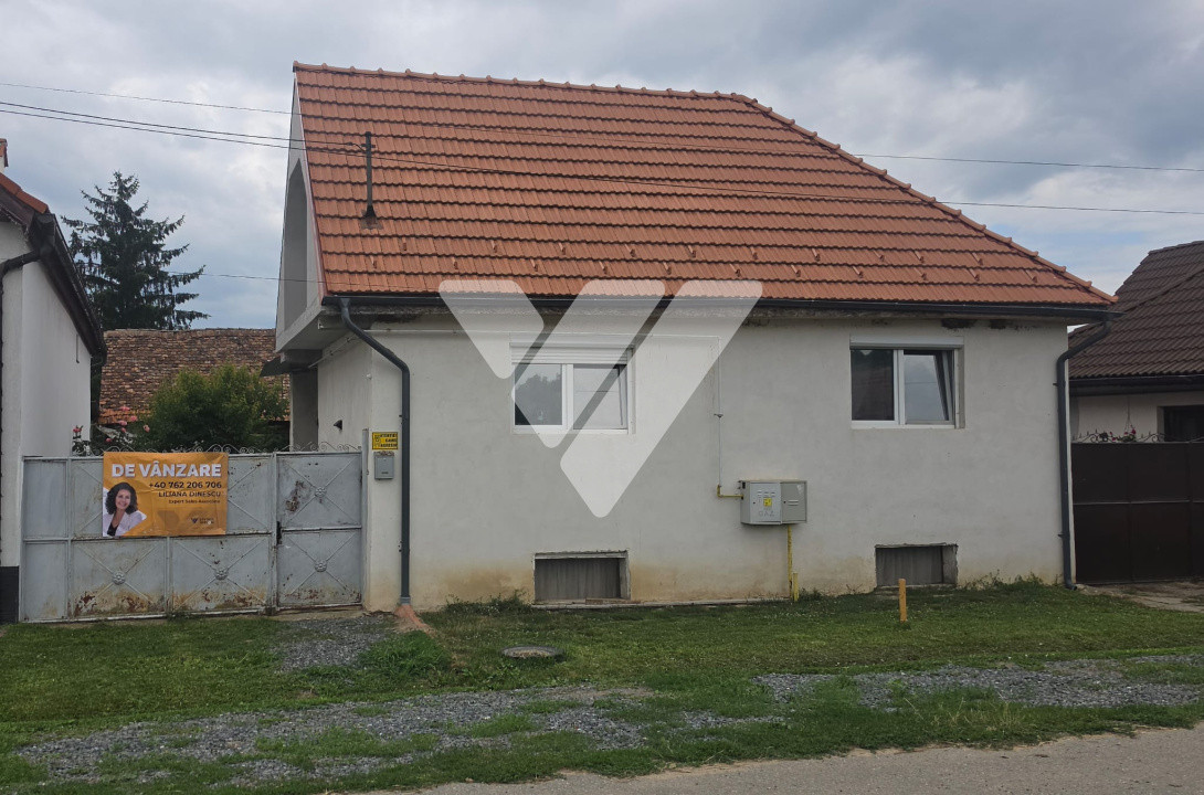 Casa individuala 3 camere teren 1317 mp de vanzare in Hosman Sibiu