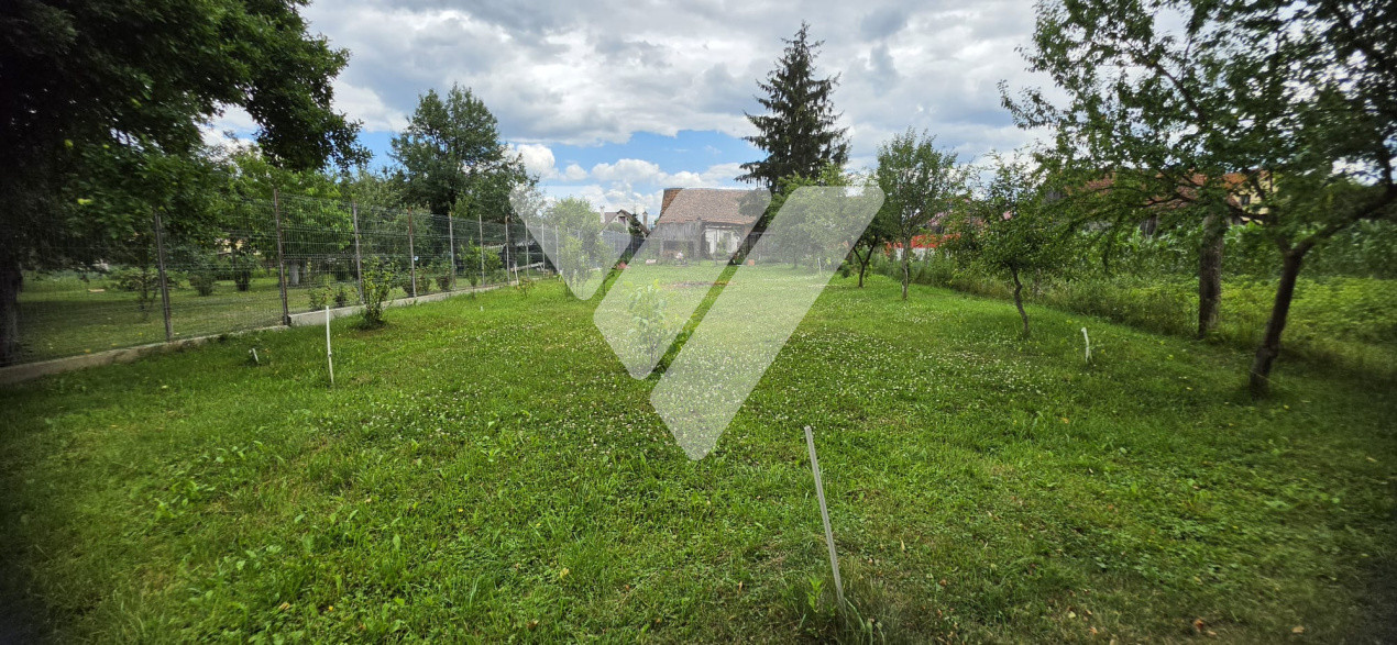 Casa individuala 3 camere teren 1317 mp de vanzare in Hosman Sibiu