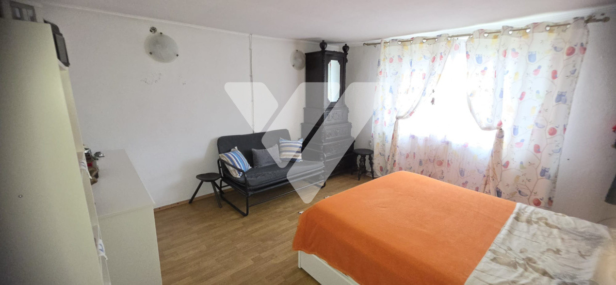 Casa individuala 3 camere teren 1317 mp de vanzare in Hosman Sibiu