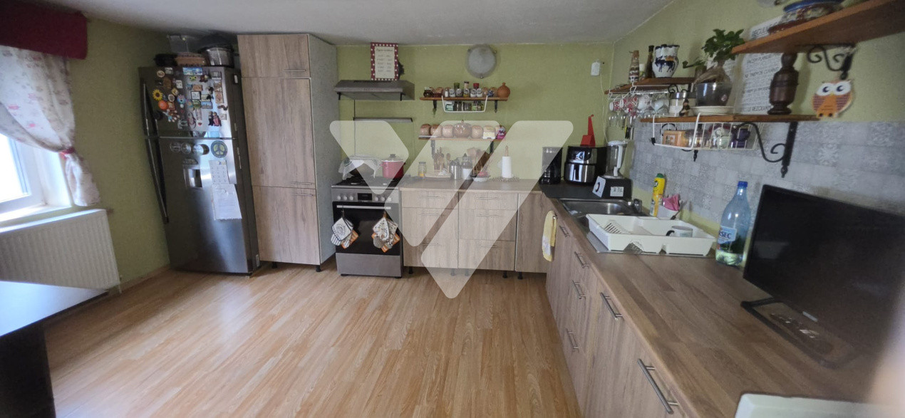 Casa individuala 3 camere teren 1317 mp de vanzare in Hosman Sibiu