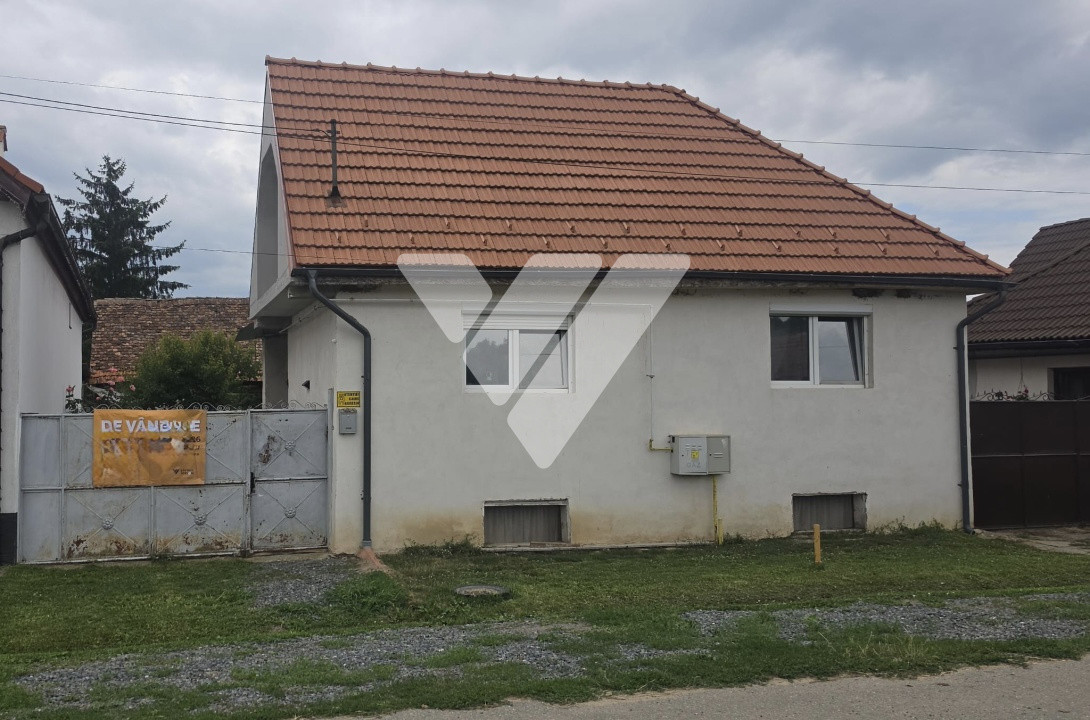 Casa individuala 3 camere teren 1317 mp de vanzare in Hosman Sibiu