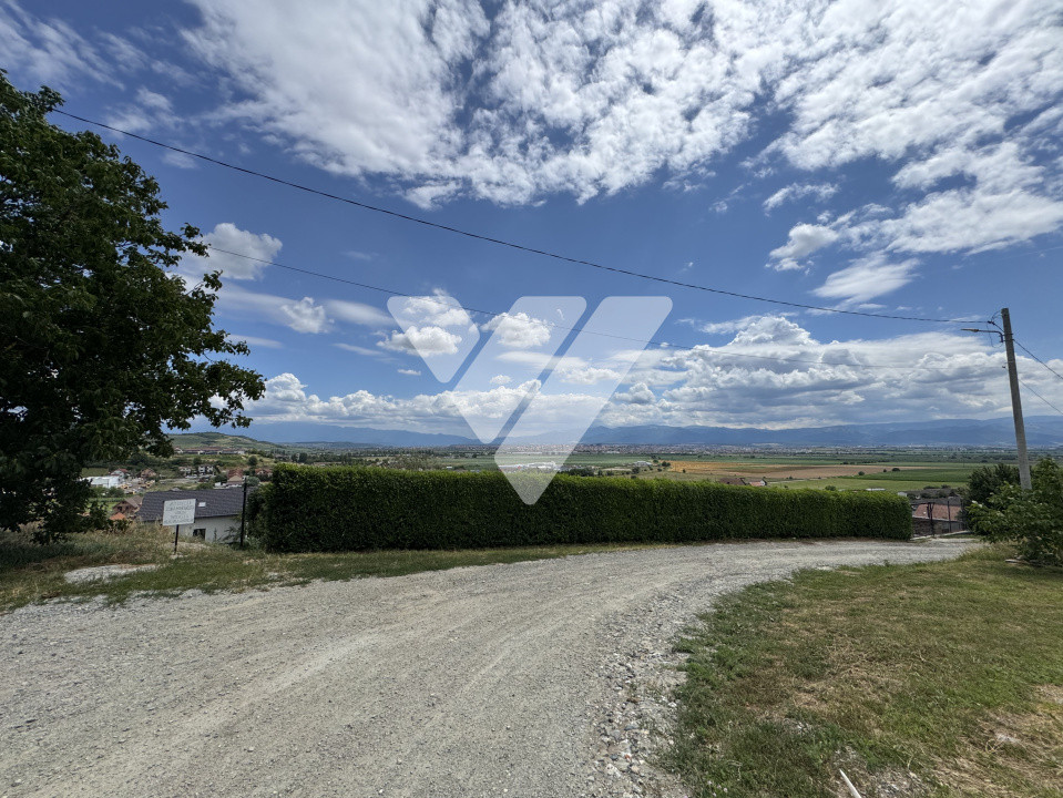 Teren intravilan 1198 mp de vanzare in Sura Mare Sibiu