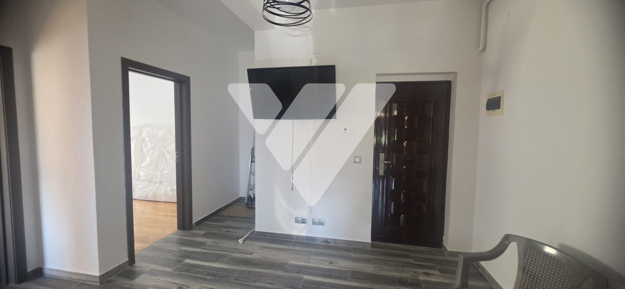 Apartament 2 camere etaj 3 bloc cu acoperis Cisnadie, Sibiu