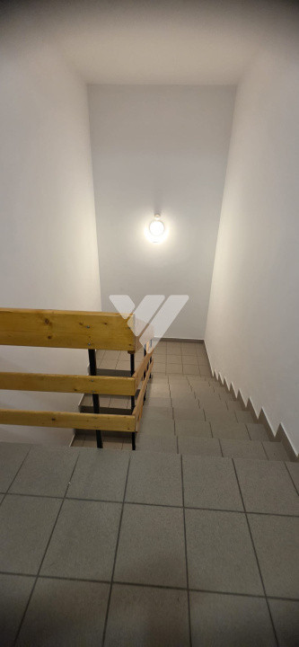 Apartament 2 camere etaj 3 bloc cu acoperis Cisnadie, Sibiu