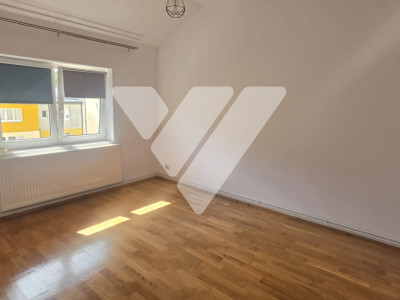 Apartament 2 camere etaj 3 bloc cu acoperis Cisnadie, Sibiu