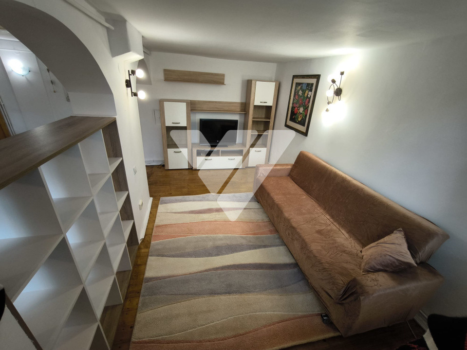 Apartament de inchiriat la vila 3 camere 55 mp zona Trei Stejari Sibiu