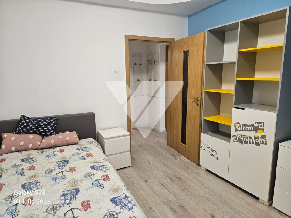 Apartament 3 camere de inchiriat 70 mp etaj 1 lift zona Vasile Aaron