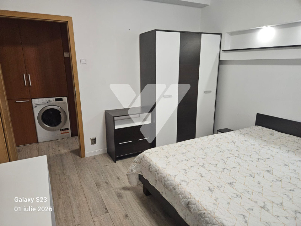 Apartament 3 camere de inchiriat 70 mp etaj 1 lift zona Vasile Aaron