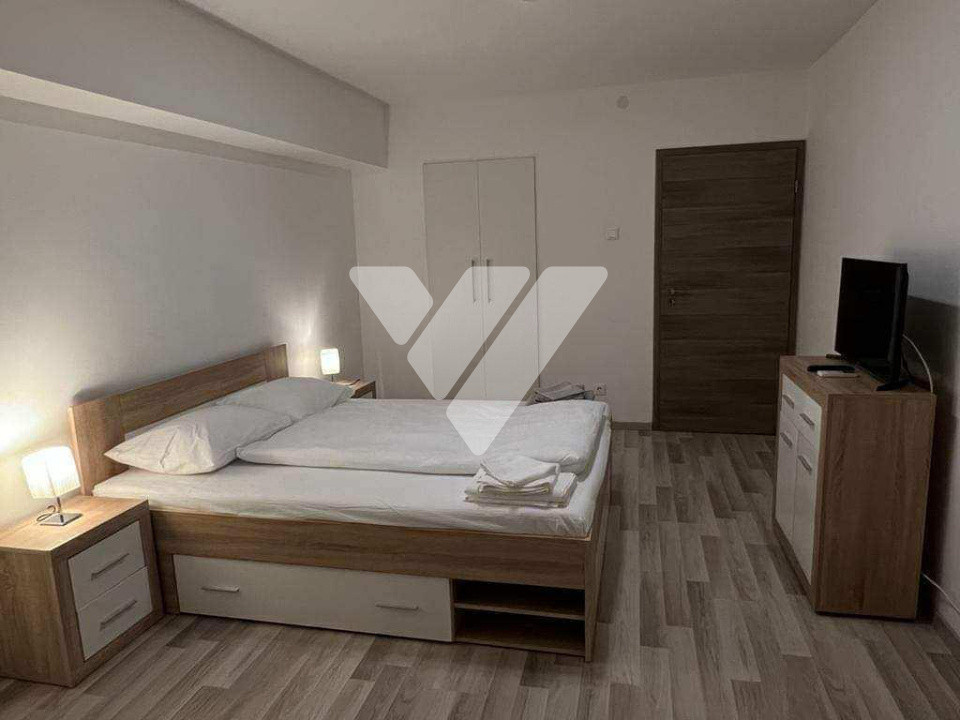 Apartament 3 camere decomandat 80 mp  Etaj 1  zona centrala Sibiu