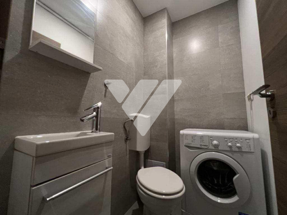 Apartament 3 camere decomandat 80 mp  Etaj 1  zona centrala Sibiu