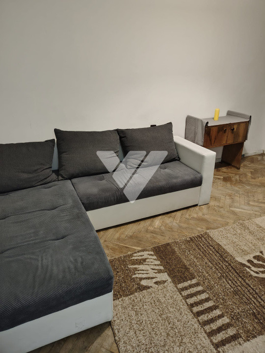 Apartament de inchiriat la casa 3 camere 70 mp zona centrala Sibiu
