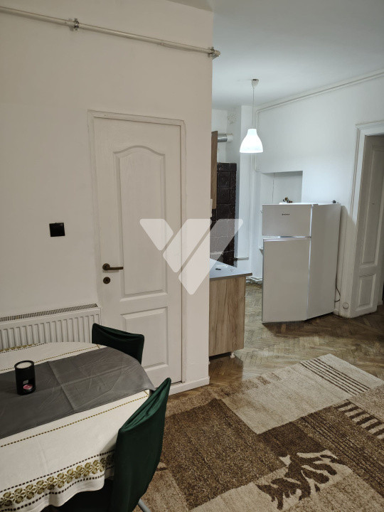 Apartament de inchiriat la casa 3 camere 70 mp zona centrala Sibiu
