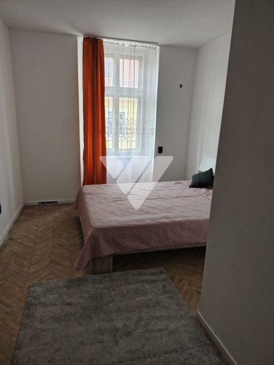 Apartament de inchiriat la casa 3 camere 70 mp zona centrala Sibiu