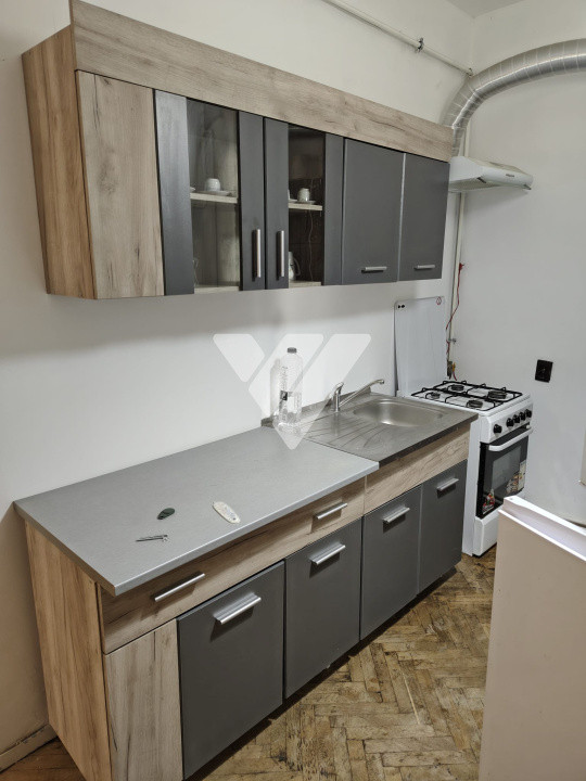 Apartament de inchiriat la casa 3 camere 70 mp zona centrala Sibiu