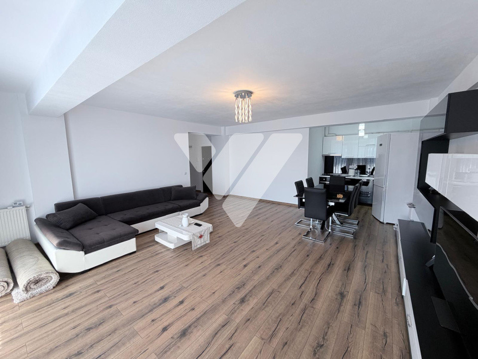 Apartament 3 camere de vanzare mobilat 80 mp, lift Doamna Stanca 