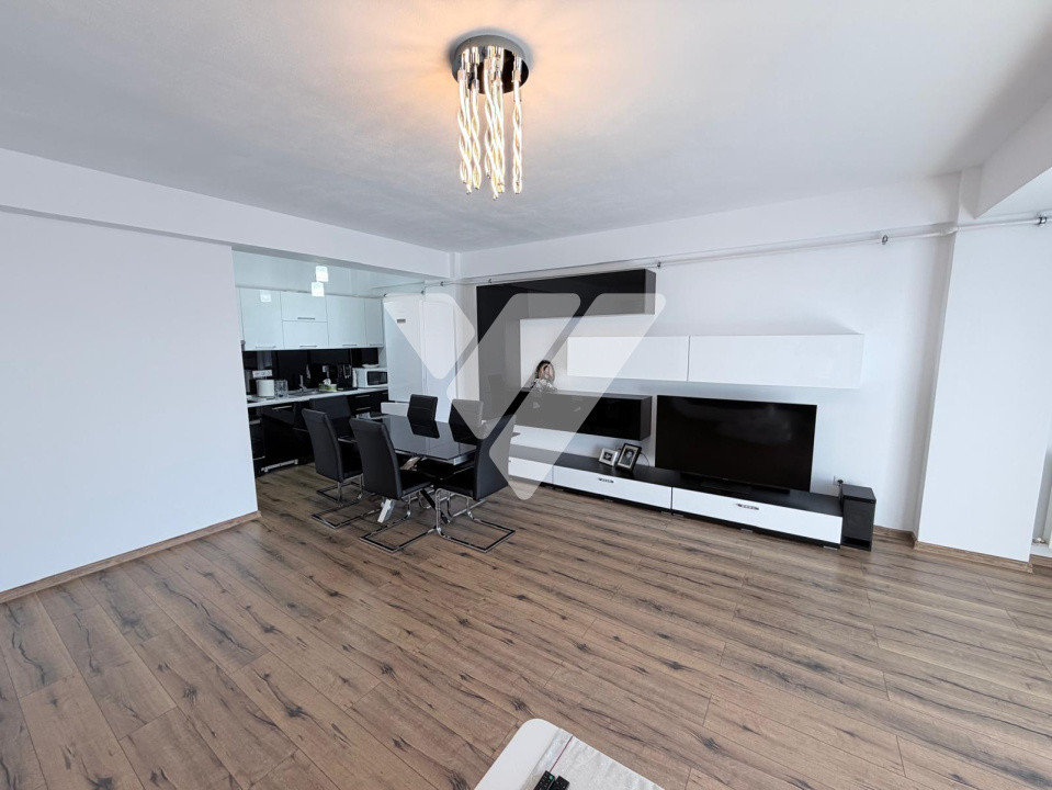 Apartament 3 camere de vanzare mobilat 80 mp, lift Doamna Stanca 