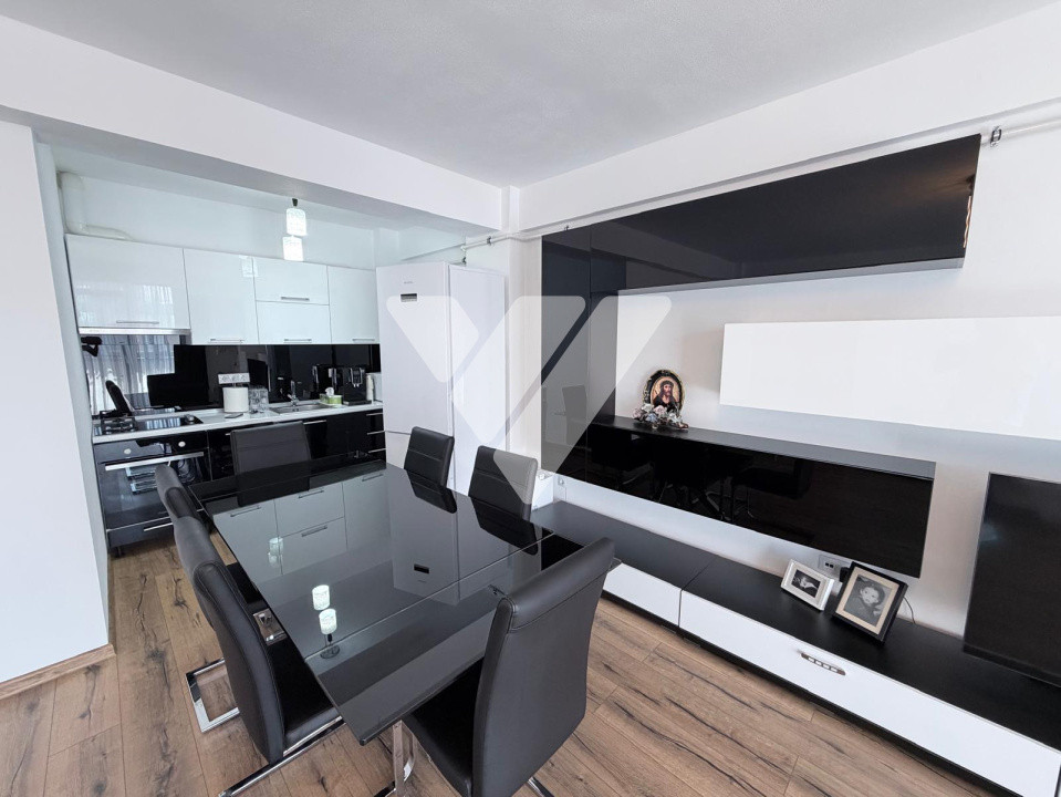 Apartament 3 camere de vanzare mobilat 80 mp, lift Doamna Stanca 