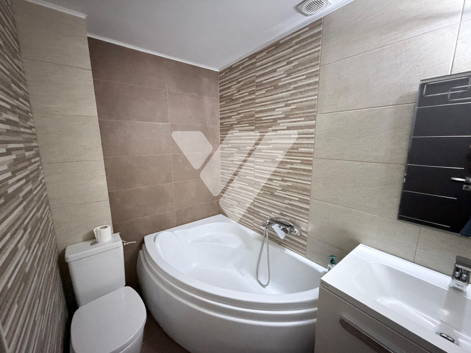 Apartament 3 camere de vanzare mobilat 80 mp, lift Doamna Stanca 
