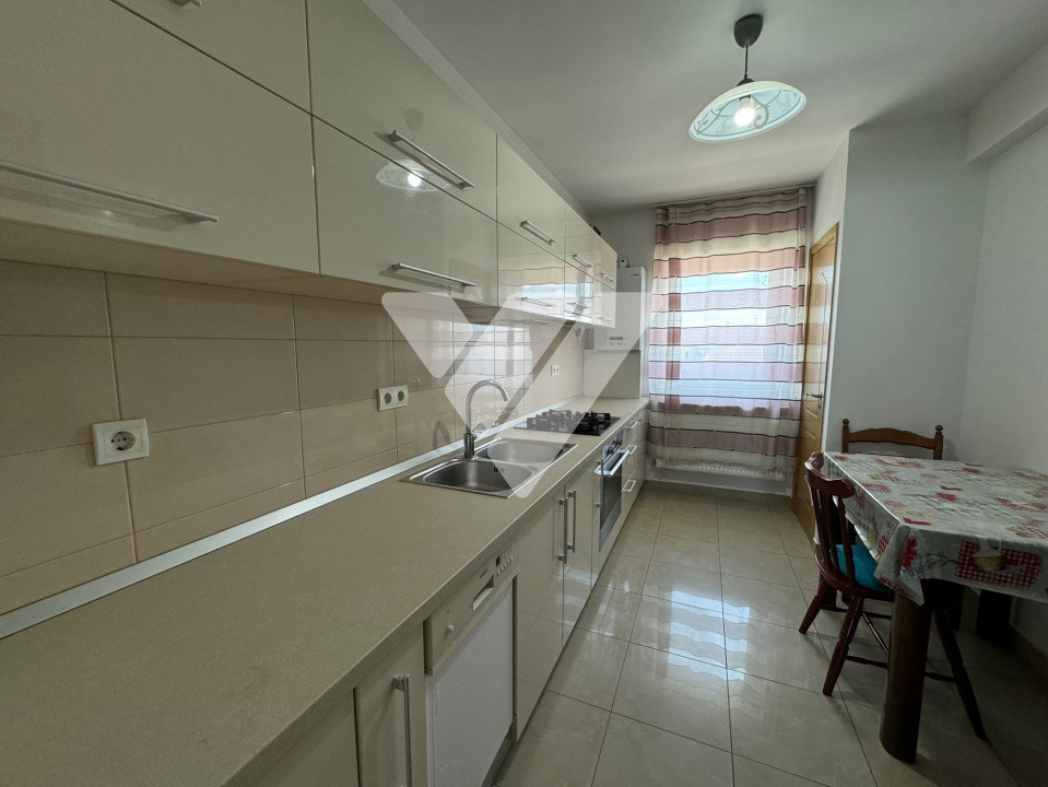 Super pret - Apartament 3 camere 67 mp mobilat etaj 2 - Selimbar Sibiu