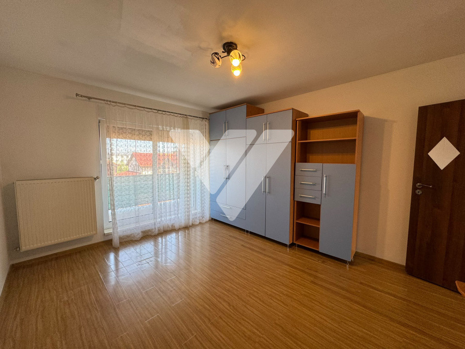 Super pret - Apartament 3 camere 67 mp mobilat etaj 2 - Selimbar Sibiu