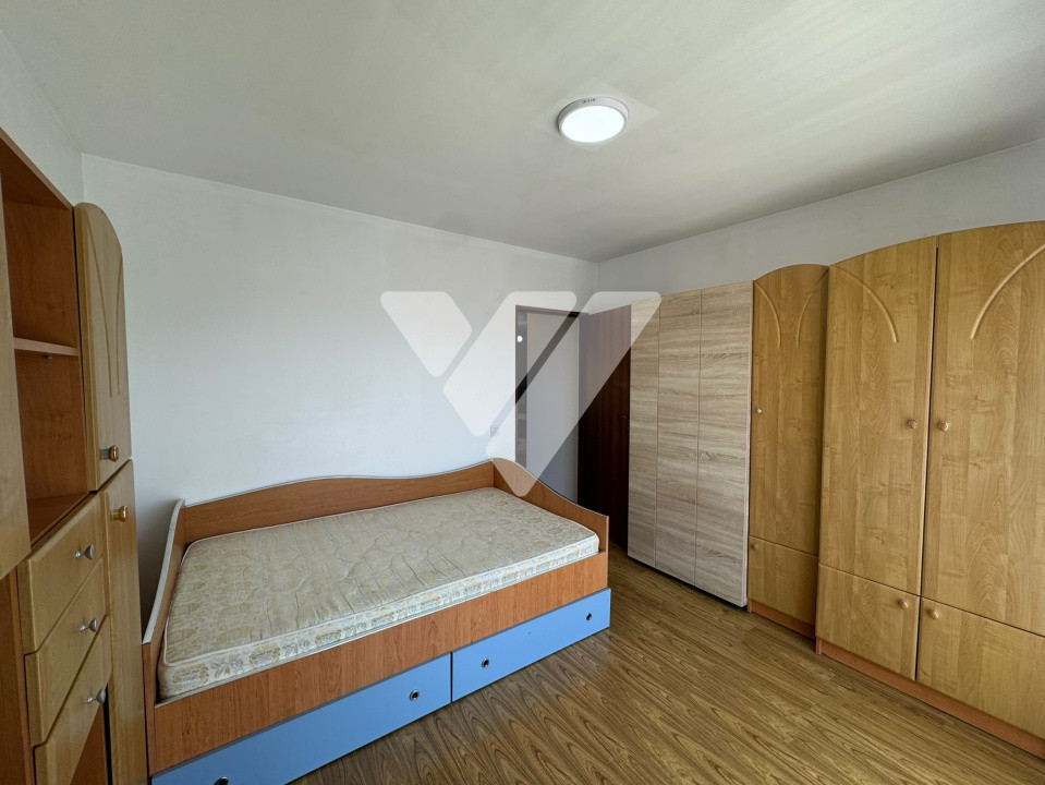 Super pret - Apartament 3 camere 67 mp mobilat etaj 2 - Selimbar Sibiu