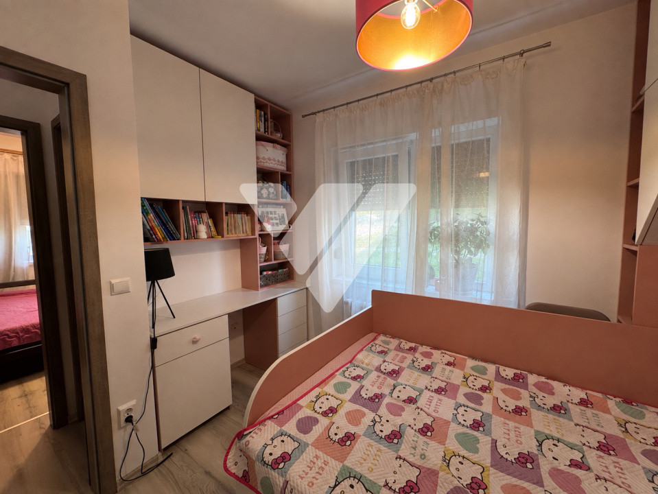 Apartament 3 camere mobilat si balcon 9 mp, 2 parcări Turnisor Sibiu 