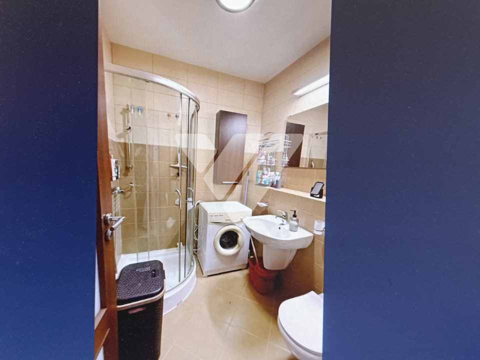 Apartament 2 camere  Etaj 3  Lift  Parcare privată  Sibiu