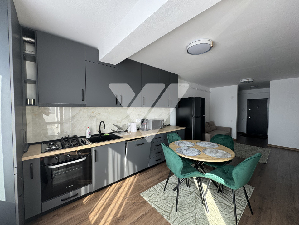 Apartament 3 camere prima închiriere parcare zona Kaufland Dna Stanca