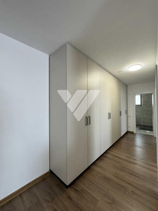 Apartament 3 camere prima închiriere parcare zona Kaufland Dna Stanca