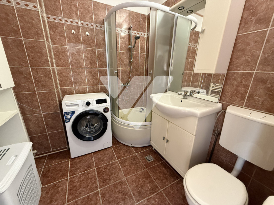 Apartament 2 camere decomandat, pivnita, balcon - Hipodrom 4 Sibiu