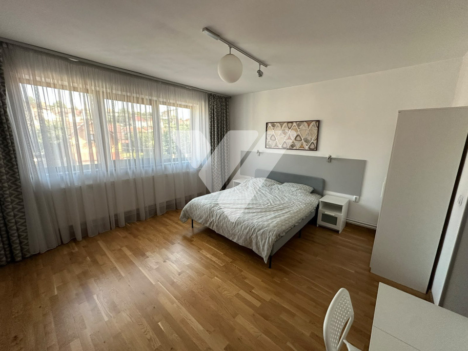 Casa individuala/ Spatiu de birouri de inchiriat- 412 MPU - Garaj - Strand