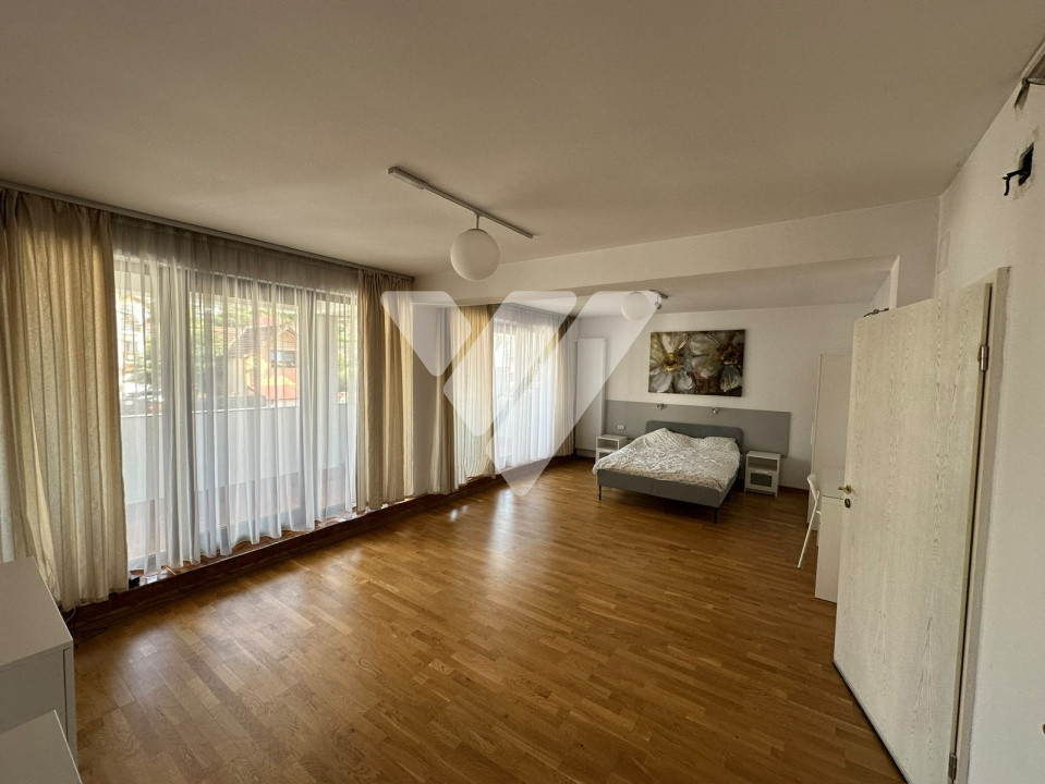 Casa individuala/ Spatiu de birouri de inchiriat- 412 MPU - Garaj - Strand