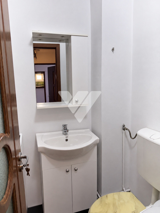 Apartament 3 camere mobilat 68 mp utili 2 bai pivnita Turnișor Sibiu