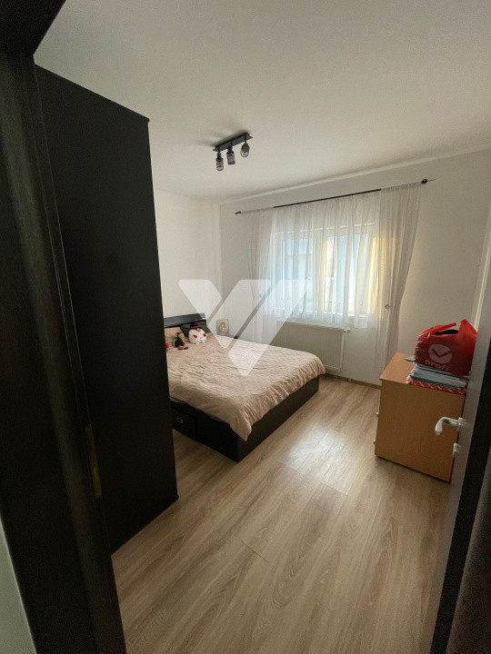 Aprtament 3 camere, 90 mp,mobilat de inchiriat , Calea Cisnadiei