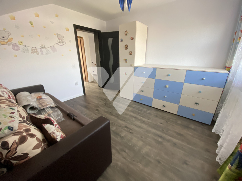Casă individuală de vânzare în Șura Mare – 4 camere, 140mp utili, teren 344 mp
