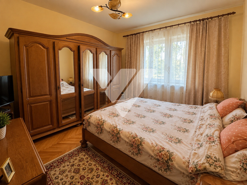 Apartament 3 camere decomandat 72mp mobilat pivnita Vasile Aaron Sibiu