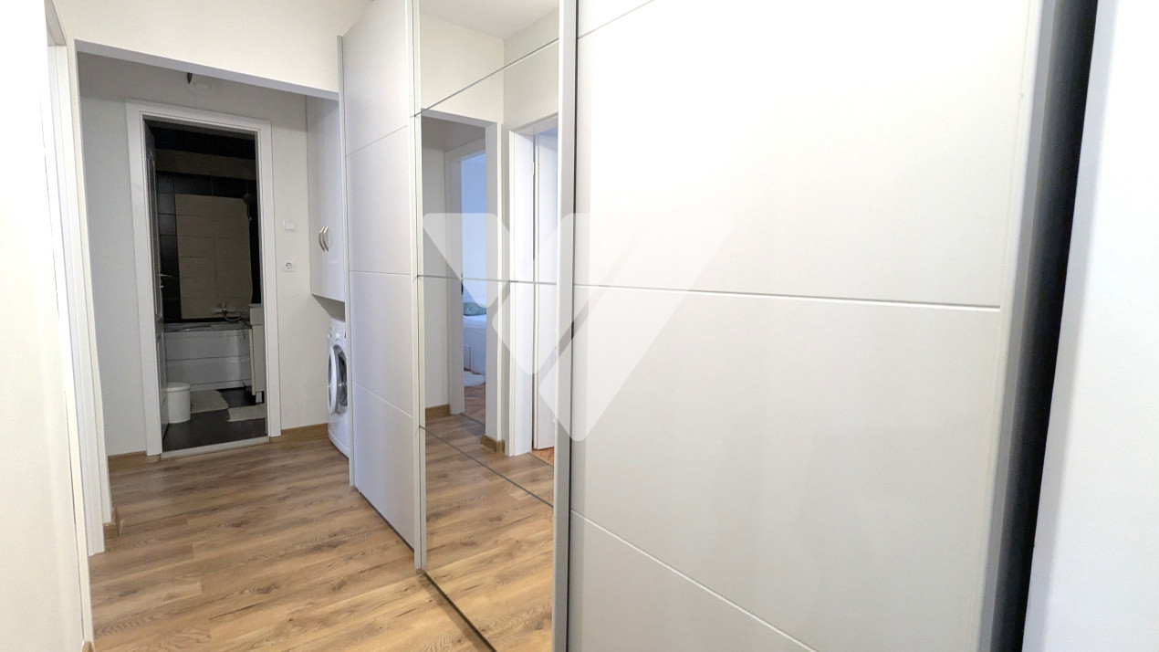 Apartament 3 camere, decomandat, proaspăt renovat la prima închiriere - Central 
